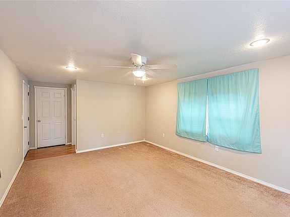 2nd image of 2906 1st St