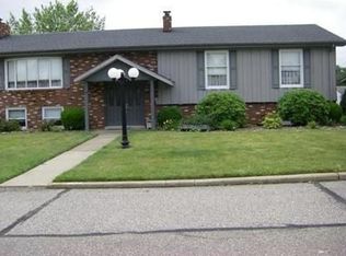 128 Tera Mnr, Wintersville, OH 43953