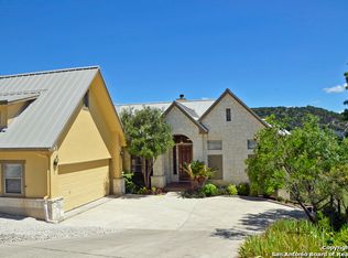 202 Tapatio Dr W, Boerne, TX 78006