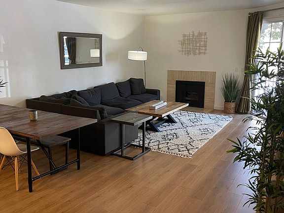 3rd image of 10021 Tabor St APT 105