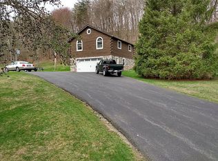 11800 Simon Fox Rd, Huntingdon, PA 16652