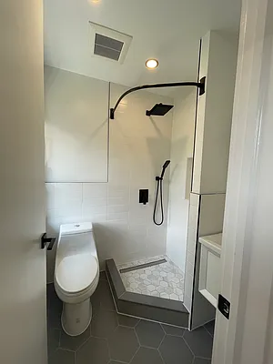 Rented by Suzuki Capital LLC | media 5