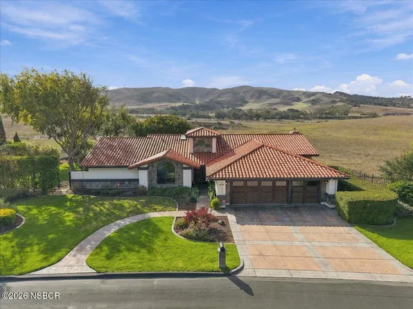 5845 Elkhorn Ln, Santa Maria, CA 93455