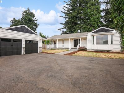24040 NE Holladay St, Wood Village, OR, 97060