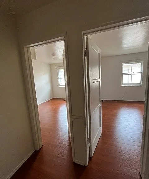 12823 Burbank Blvd — Photo 14