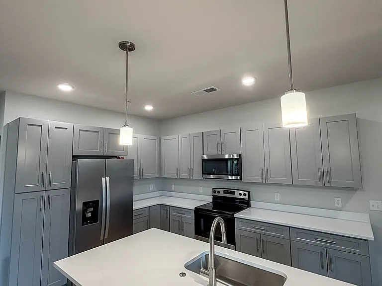 Stevens Creek Villas South — Photo 6