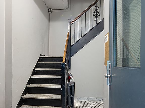 3rd image of 1 Weehawken St #4B