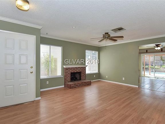 3rd image of 359 Manzanita St
