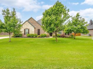 957 Prairie Timber Rd, Burleson, TX 76028