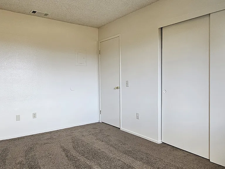 40381 Mayberry Ave — Photo 11