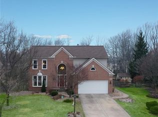 17978 Lyon Ln, Strongsville, OH