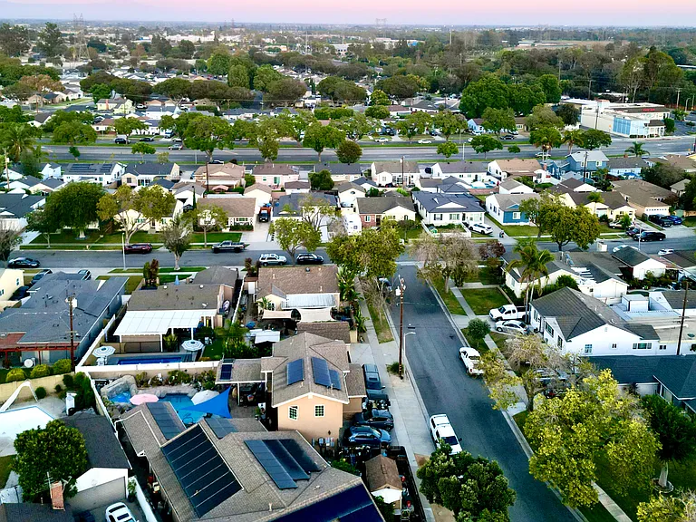 4261 Petaluma Ave — Photo 4