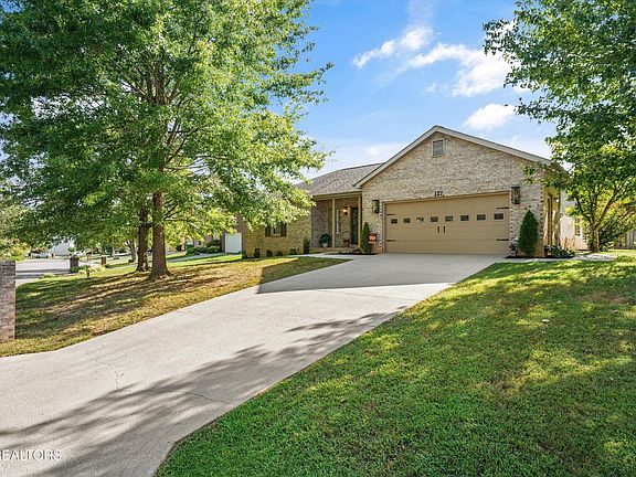 2nd image of 127 Capital Cir