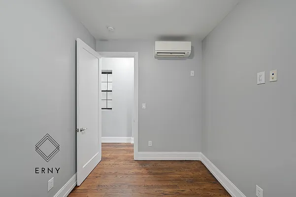 Rented by ERNY LLC | media 26