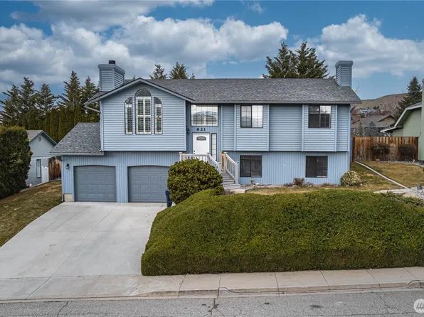 821 12th Street NE, East Wenatchee, WA 98802
