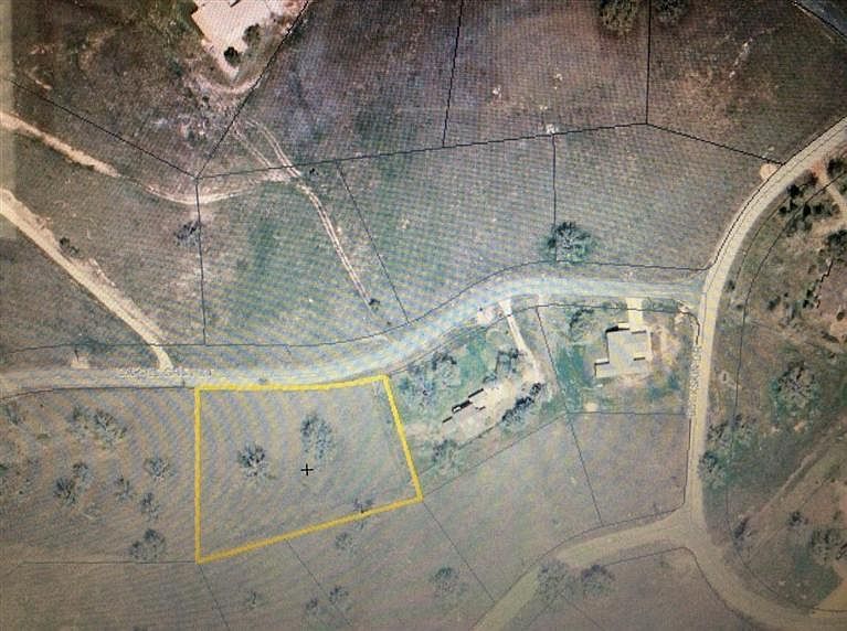 2nd image of 20844 Brentwood Dr