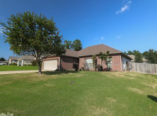1830 Kenmore Dr, Benton, AR 72015