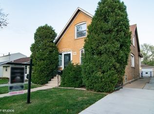 4635 Custer Ave, Lyons, IL