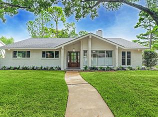 5719 Grape St, Houston, TX 77096