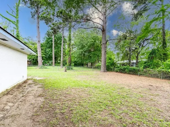 2207 Elizabeth St, Monroe, LA 71201
