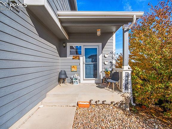 3rd image of 7478 Bentwater Dr