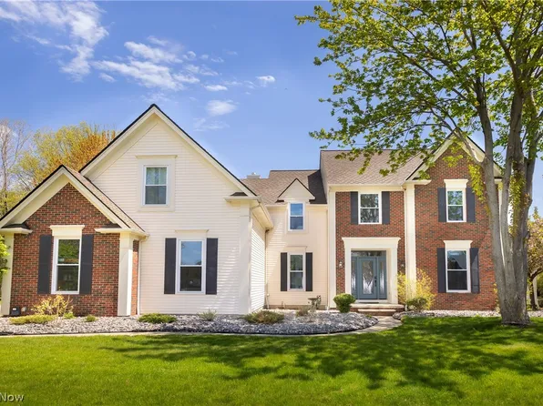31726 Maritime Ct, Avon Lake, OH 44012