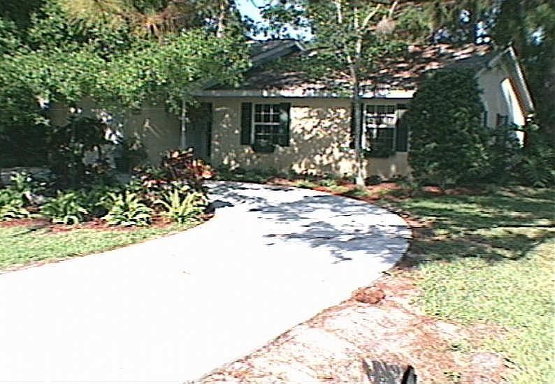 1st image of 131 22nd Ave