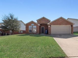 340 Kennedy Dr, Crowley, TX 76036