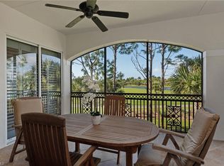 9090 Cascada Way APT 202, Naples, FL 34114