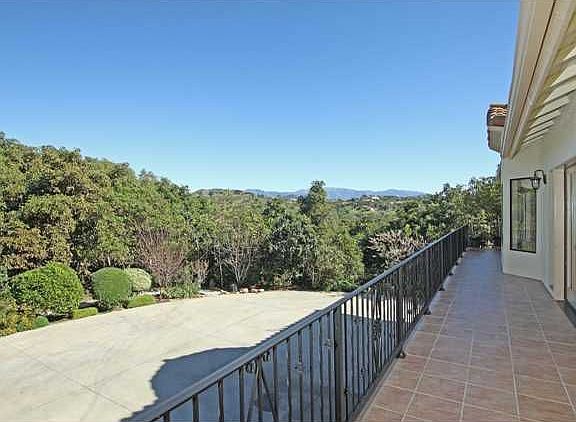4th image of 3351 Canonita Dr