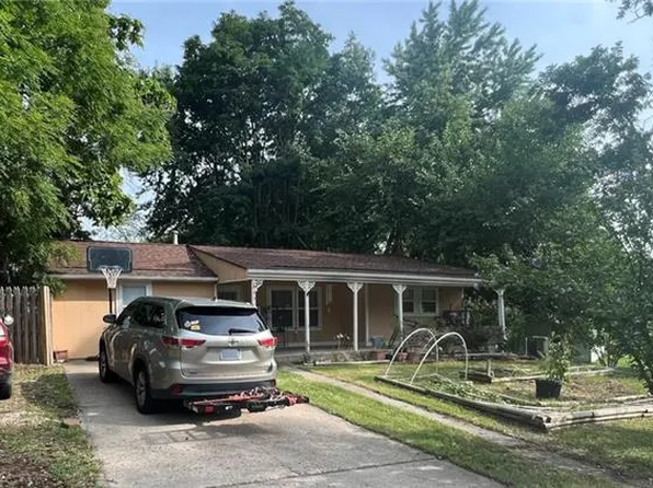 4916 Argentine Blvd, Kansas City, KS 66106