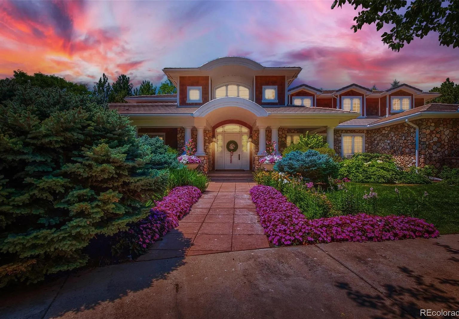 6 bed, 9.0 bath, 10372 sqft, $26,000 — Photo 4