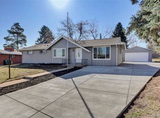 6116 S Adams Dr, Centennial, CO 80121