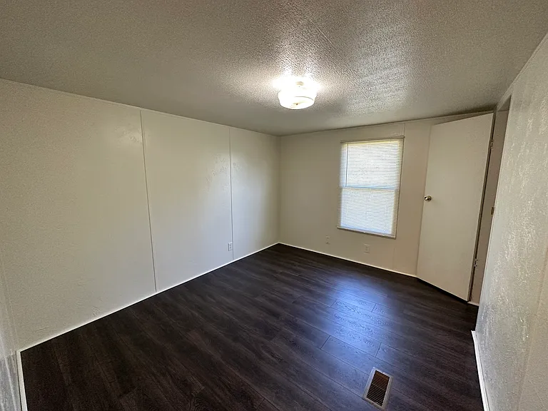 7500 144th St #17 — Photo 21