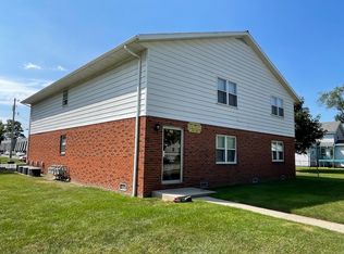 640 8th St #CNW1, Bowling Green, OH 43402