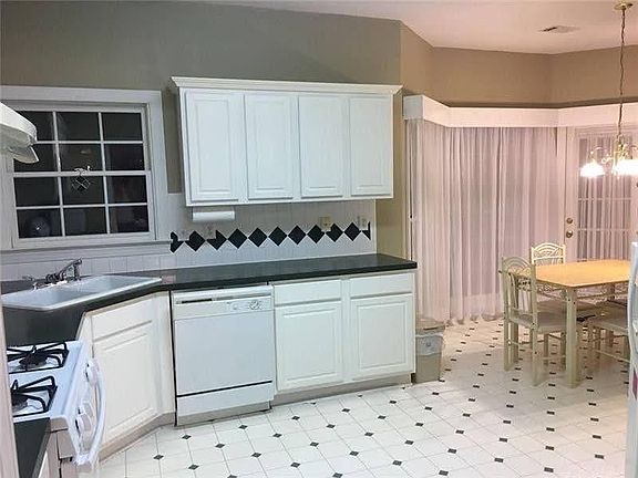 5th image of 645 Kimball Parc Way