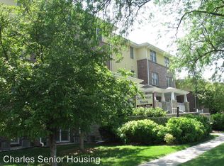 1938 F St APT 03, Lincoln, NE 68510