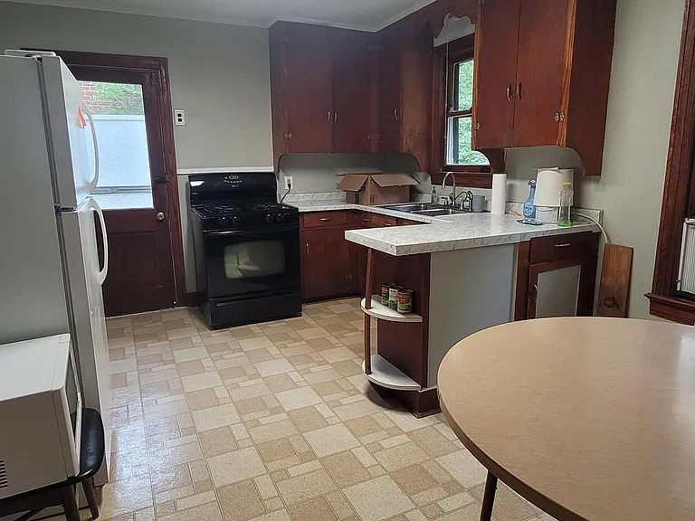 1705 Filhiol Ave — Photo 1