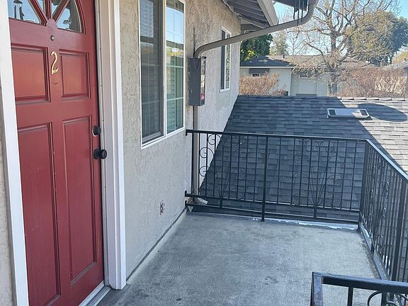 3rd image of 1230 Leigh Ave APT 2