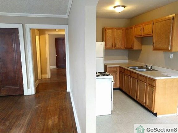 5th image of 2289 Upton Ave APT 16