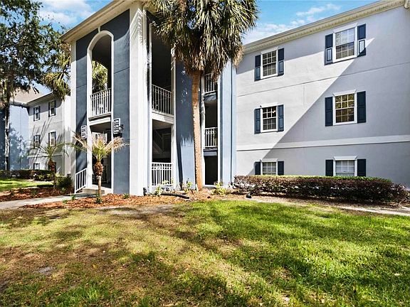 3rd image of 6106 Bayhill Ln #6106