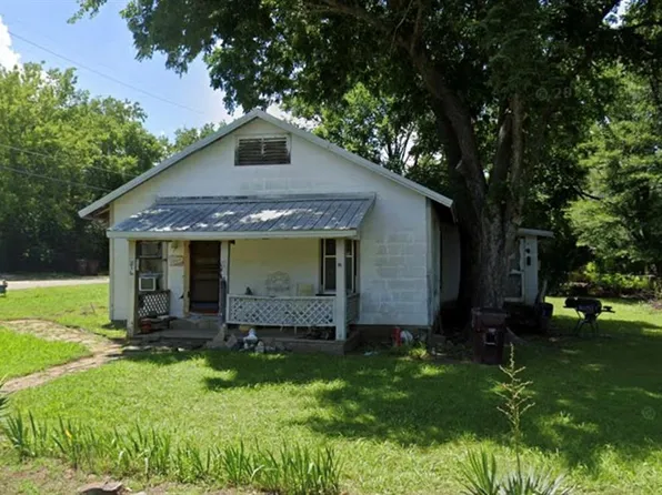 216 S 5th St, Eufaula, OK 74432