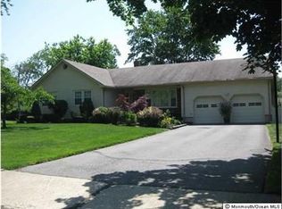 24 Kimberly Dr, Ocean, NJ