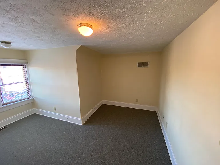 38 E 12th Ave #1 — Photo 13