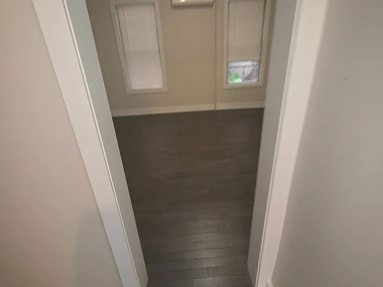 577 Jersey Ave — Photo 4