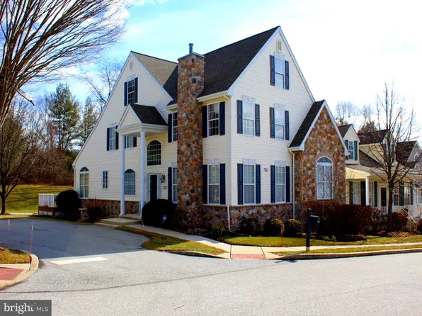 707 Arbor Ln, Kennett Square, PA 19348