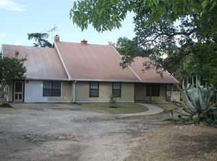 1214 County Road 101, Giddings, TX 78942