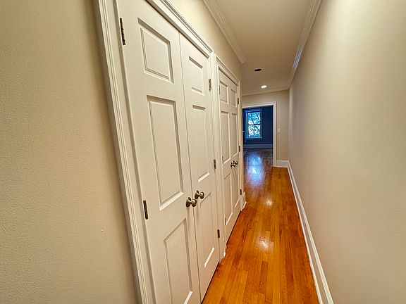 4th image of 344 W 47th St APT 3W