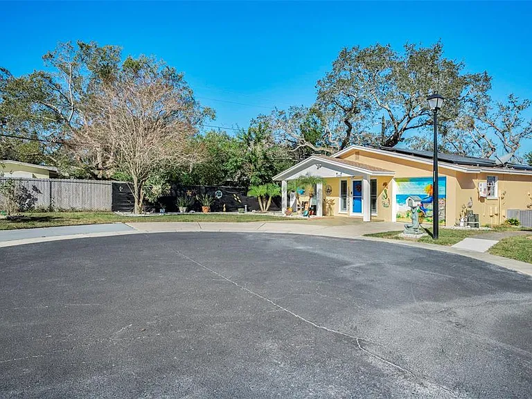 1000 Crane Ct — Photo 45
