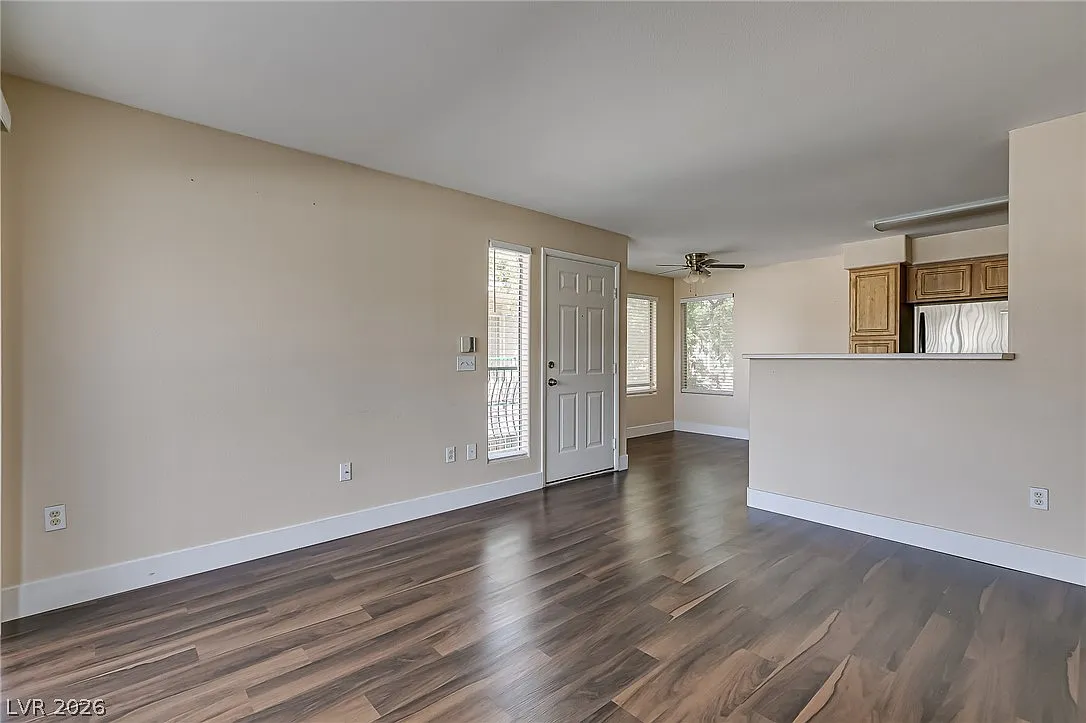 2 bed, 2.0 bath, 1029 sqft, $1,499 — Photo 3